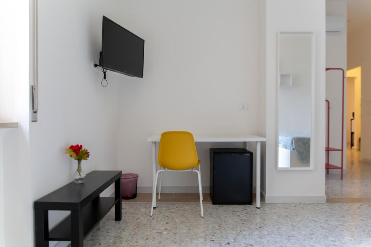 Allyoucantrip - Porto Napoli Esterno foto